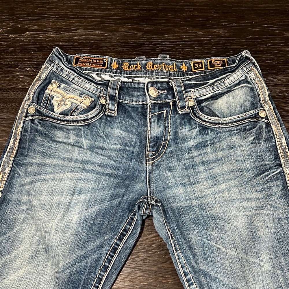 Men’s Rock Revival Jeans 33x32 Rogue Boot cut